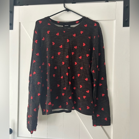 Monrow heart pullover sweater size XL - Picture 3 of 7